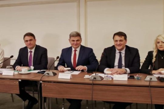 Διακομματική εκδήλωση για τα κόκκινα δάνεια και τη στεγαστική κρίση